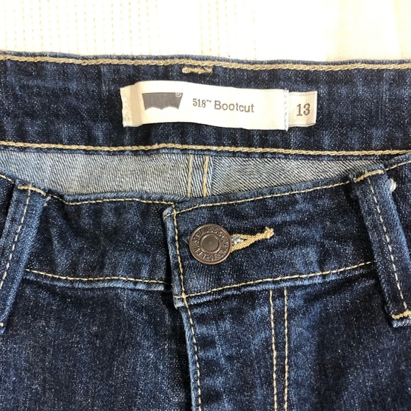 Levi’s size 13 boot cut jeans - Picture 3 of 4